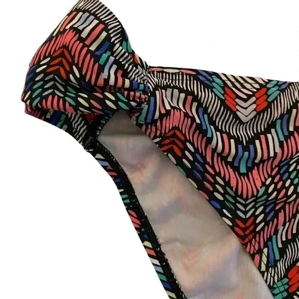 Geometric patterned bikini - Picture 4 of 5